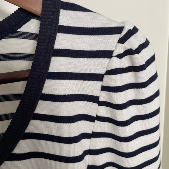 ❌SOLD❌Designer Alexis Shift Dress 🖤🤍Comfy easy to wear NWOT 💖 - Picture 10 of 15